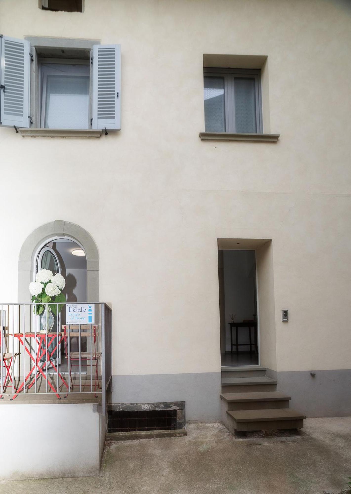Lakefront Home Residenza Il Gallo In Riva Al Lago Pisogne Exterior photo